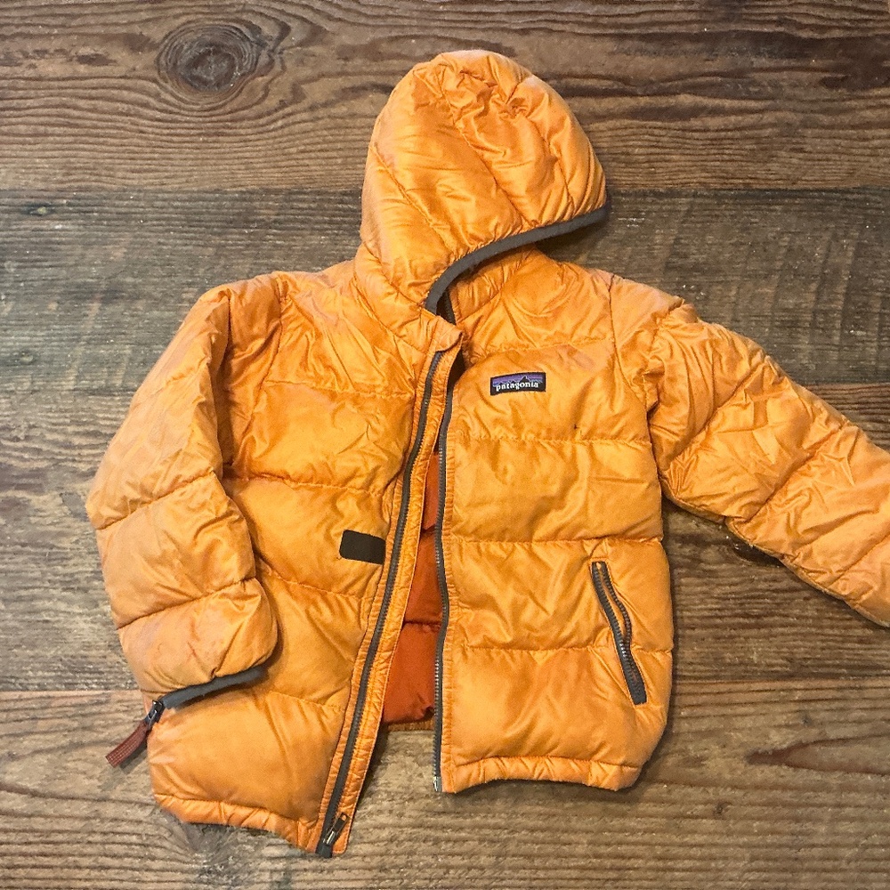 Patagonia 4T puffy jacket